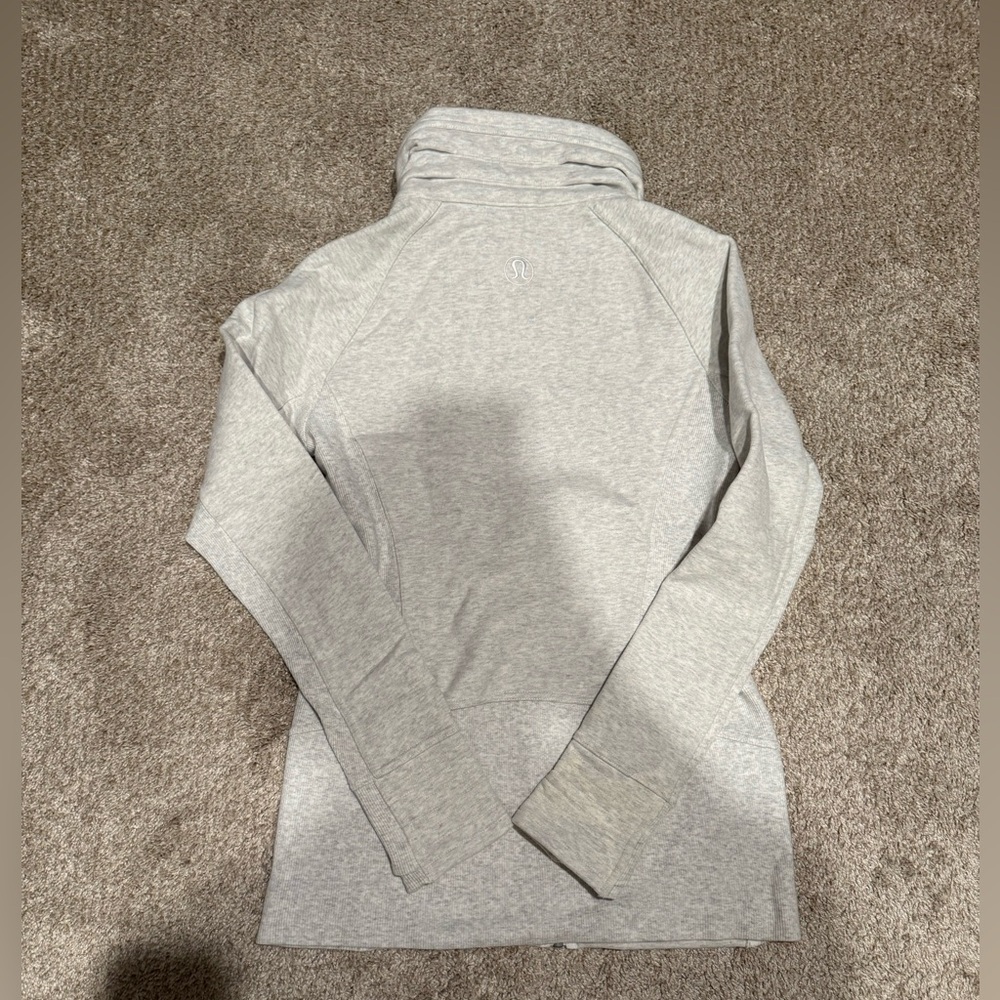 lululemon athletica Light Gray Zip-Up Jacket - Picture 6 of 6